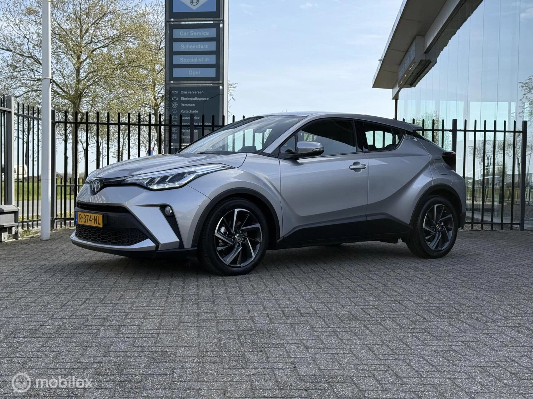 Hoofdafbeelding Toyota C-HR