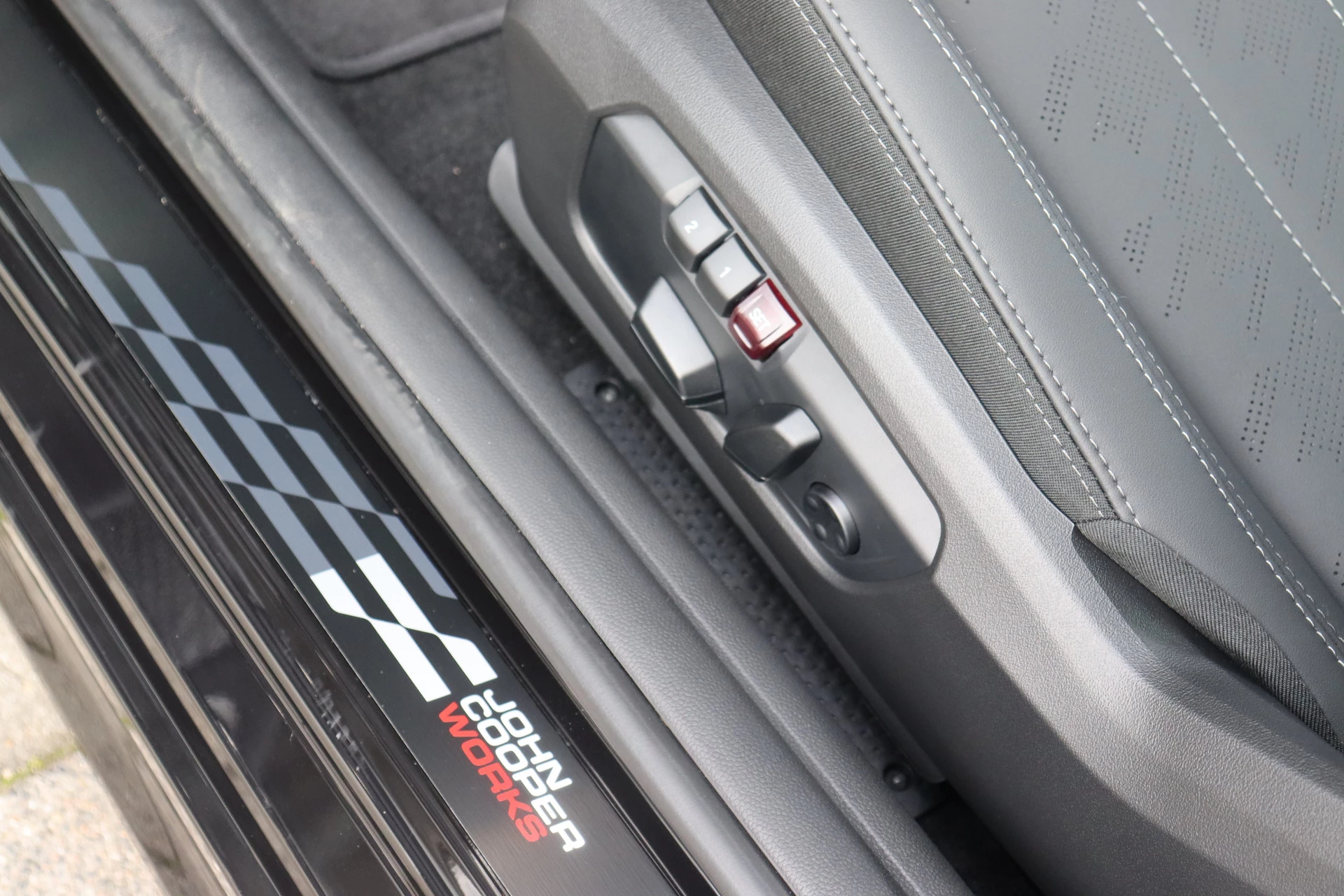 Hoofdafbeelding MINI 3-deurs
