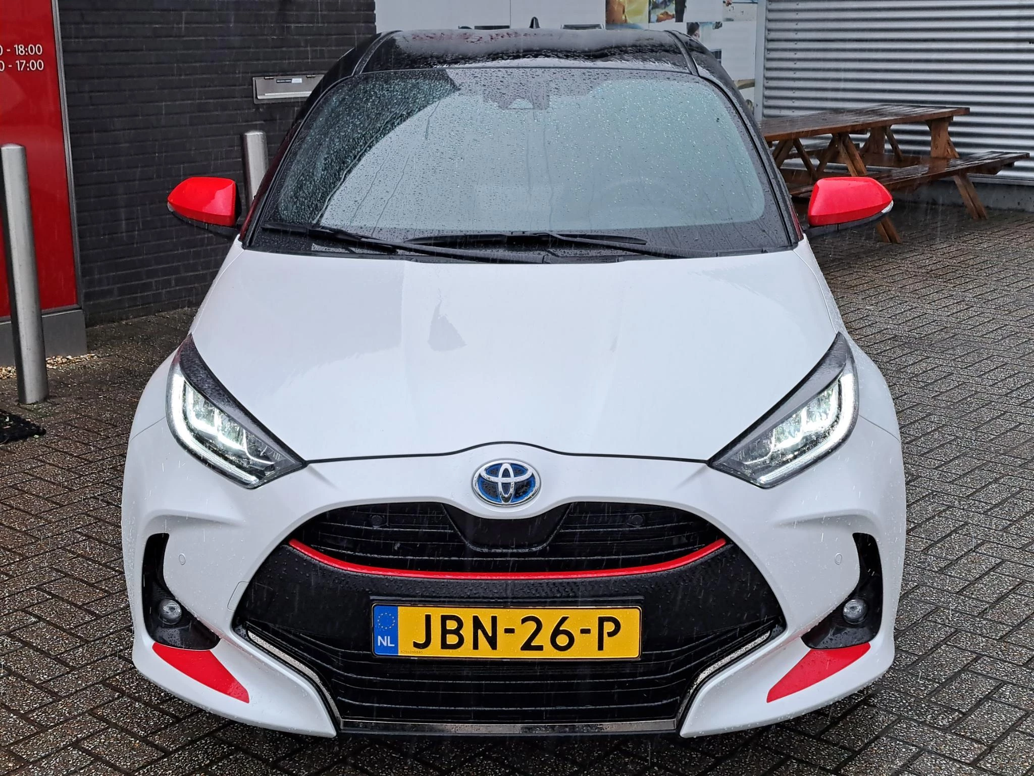 Hoofdafbeelding Toyota Yaris