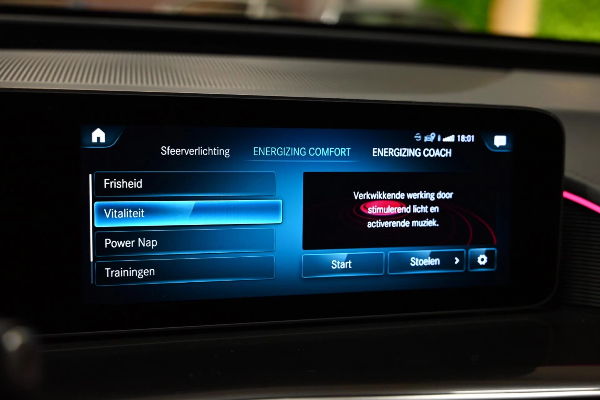 Hoofdafbeelding Mercedes-Benz EQC