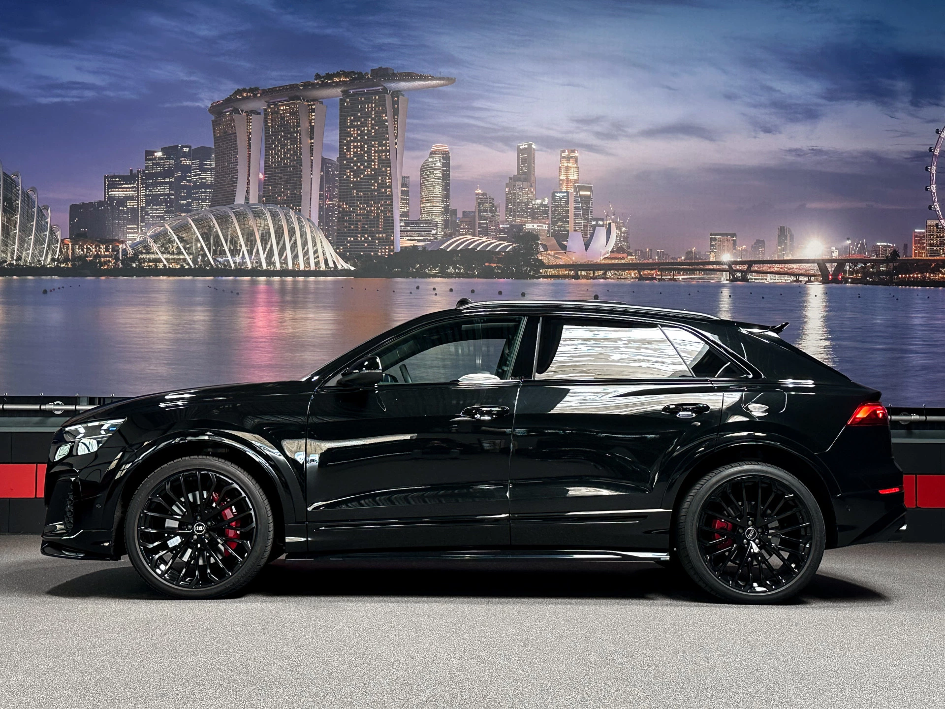 Hoofdafbeelding Audi Q8