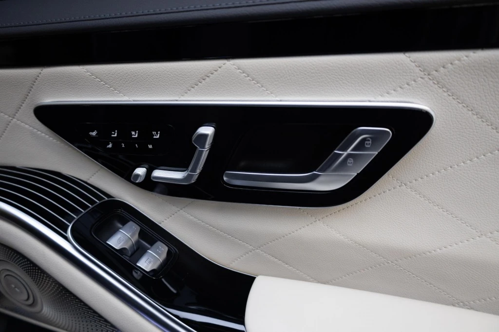 Hoofdafbeelding Mercedes-Benz S-Klasse