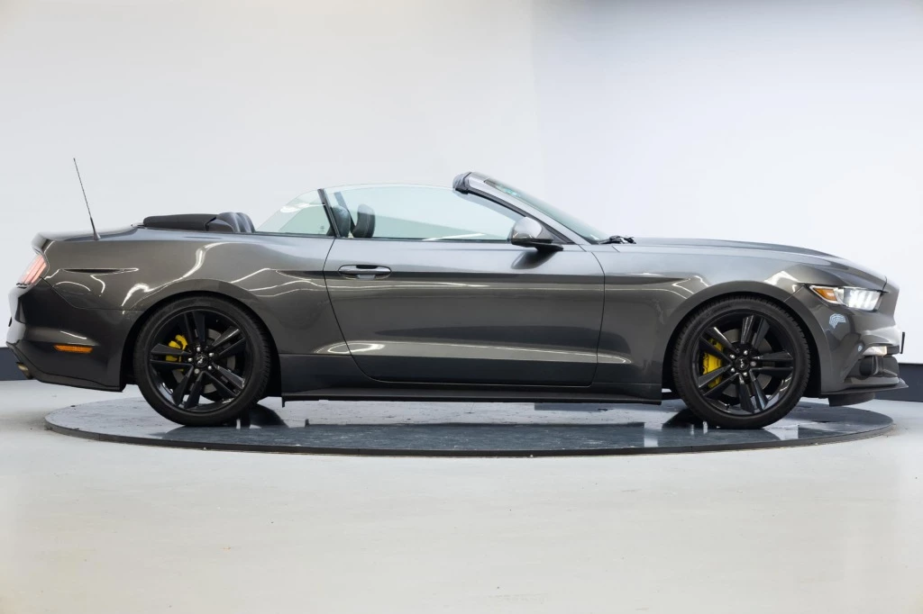 Hoofdafbeelding Ford Mustang