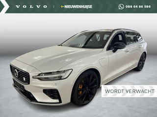 Hoofdafbeelding Volvo V60 Volvo V60 2.0 T8 Twin Engine AWD Polestar Engineered | Bowers & Wilkins | 20'' | Blis | Adaptieve cruise | Memory stoelen | Panorama Schuifdak | Gelaagd glas |