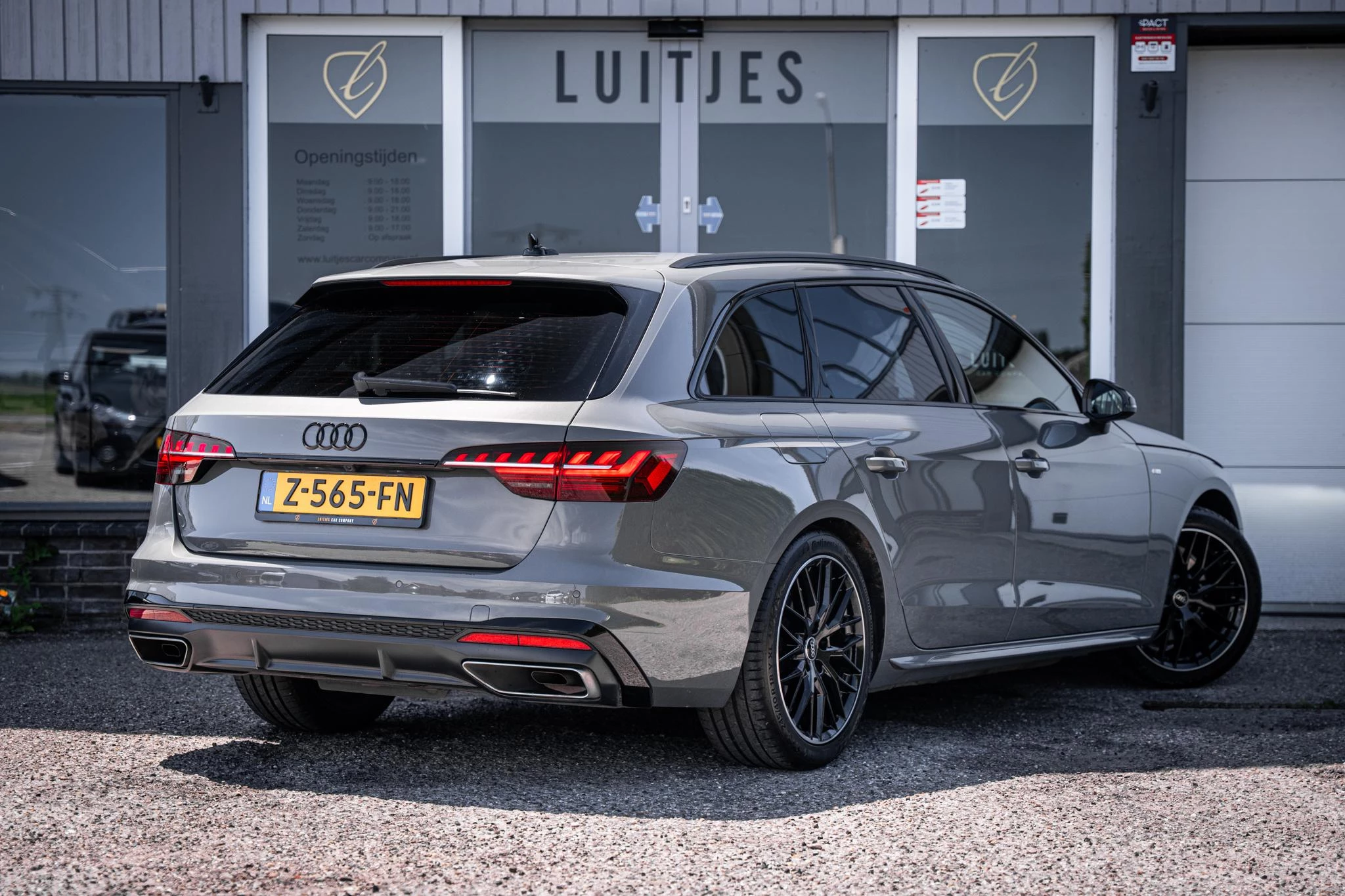 Hoofdafbeelding Audi A4