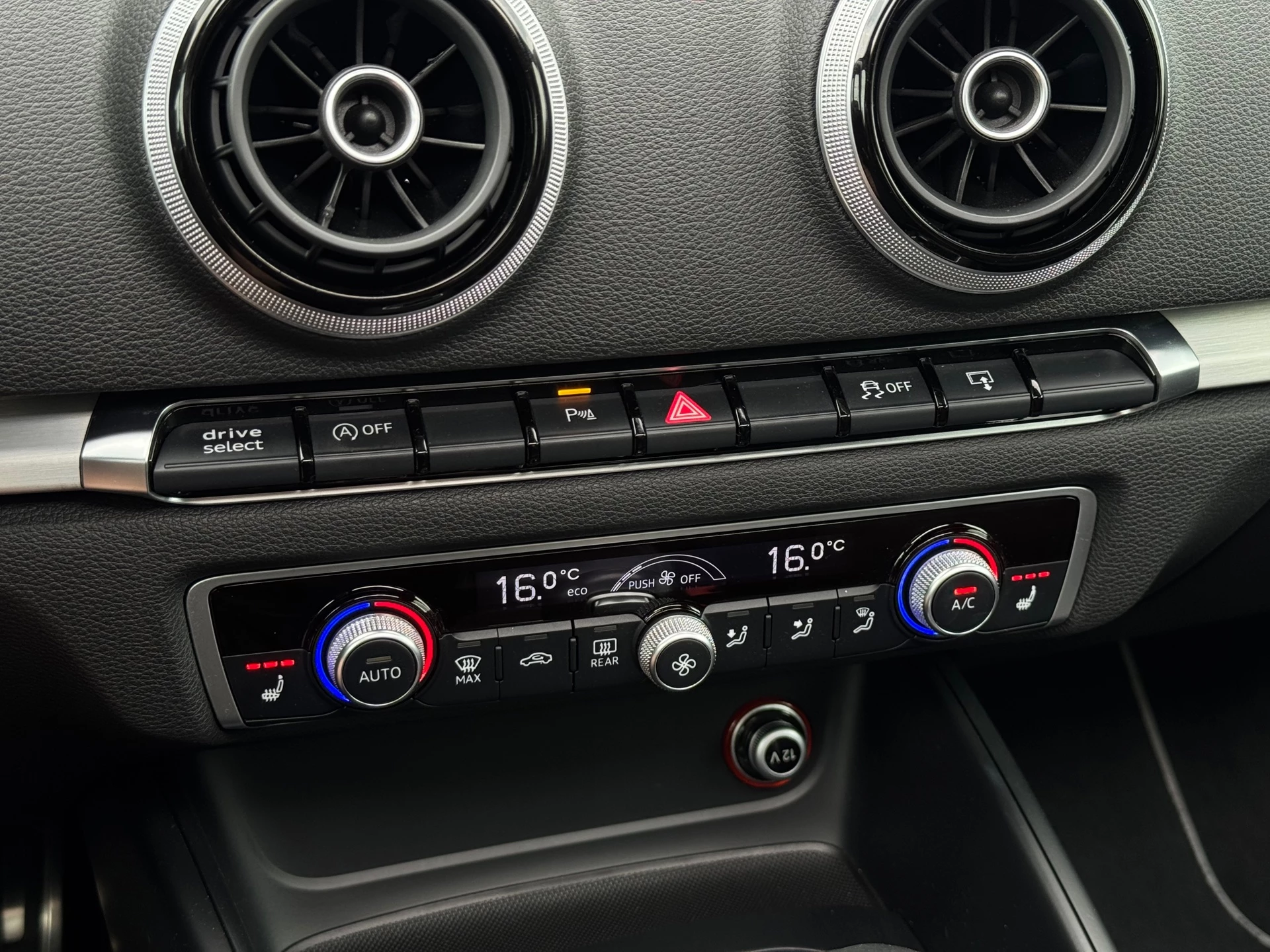Hoofdafbeelding Audi S3