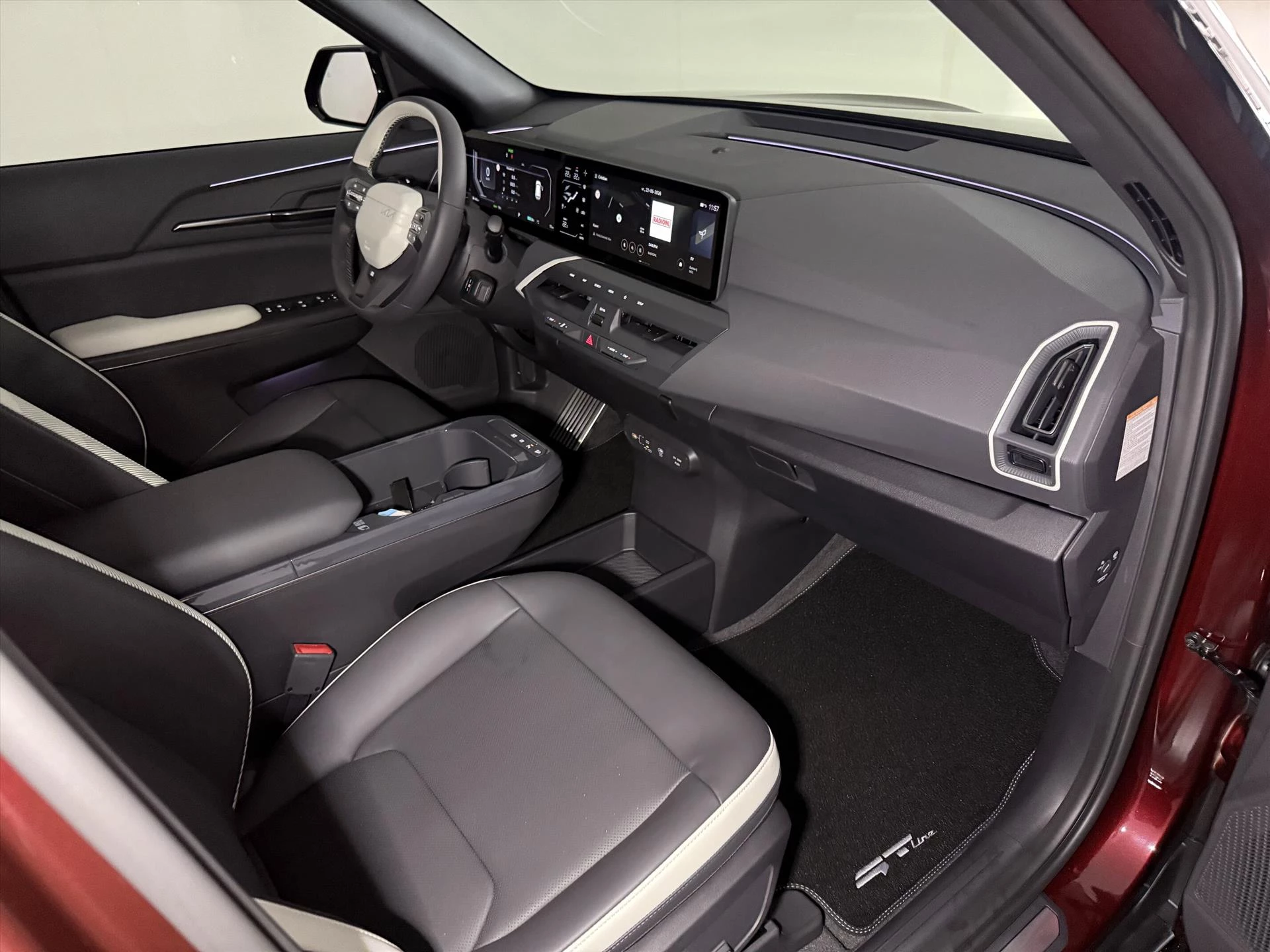 Hoofdafbeelding Kia EV5