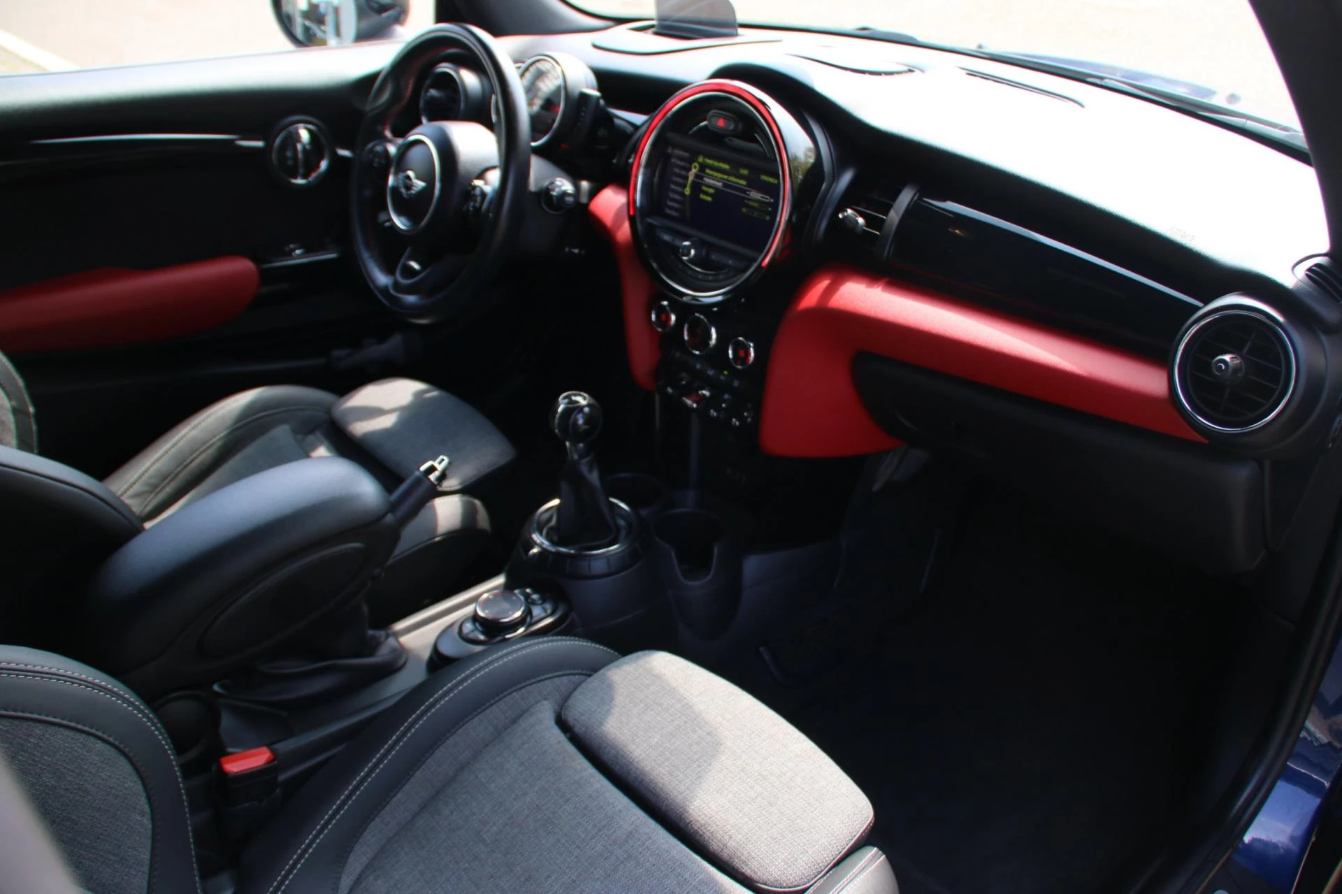 Hoofdafbeelding MINI Cooper