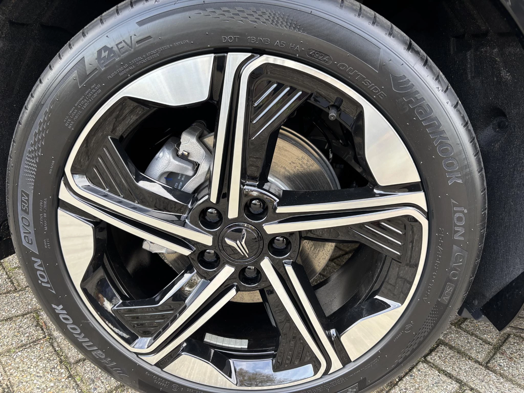 Hoofdafbeelding Voyah Courage