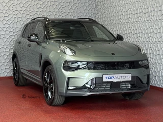 Lynk & Co 01 MORE 276PK NIEUWSTE MODEL HARMAN KARDON LEDER PANO. 15'4 INCH NAVI 360.CAM 20''LMV ELEK.STOEL/GEHEUGEN STUUR.VERW MINERAL GREEN 07/25 4 JAAR FABRIEKSGARANTIE