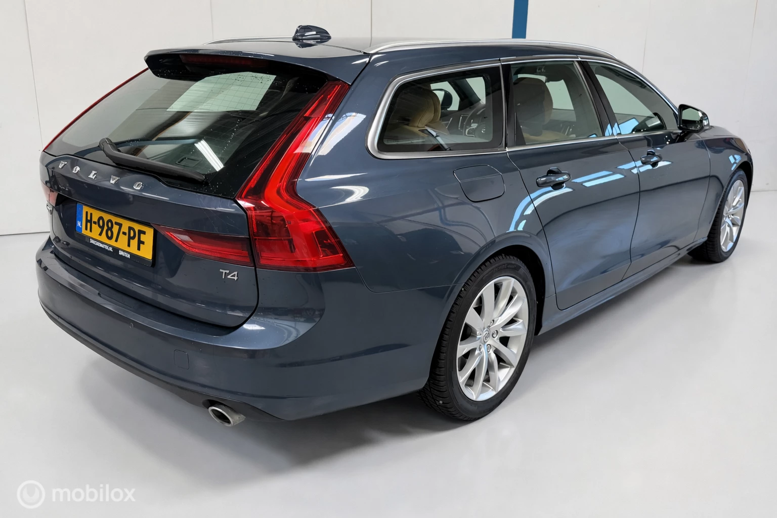Hoofdafbeelding Volvo V90