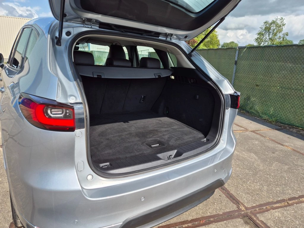 Hoofdafbeelding Mazda CX-60