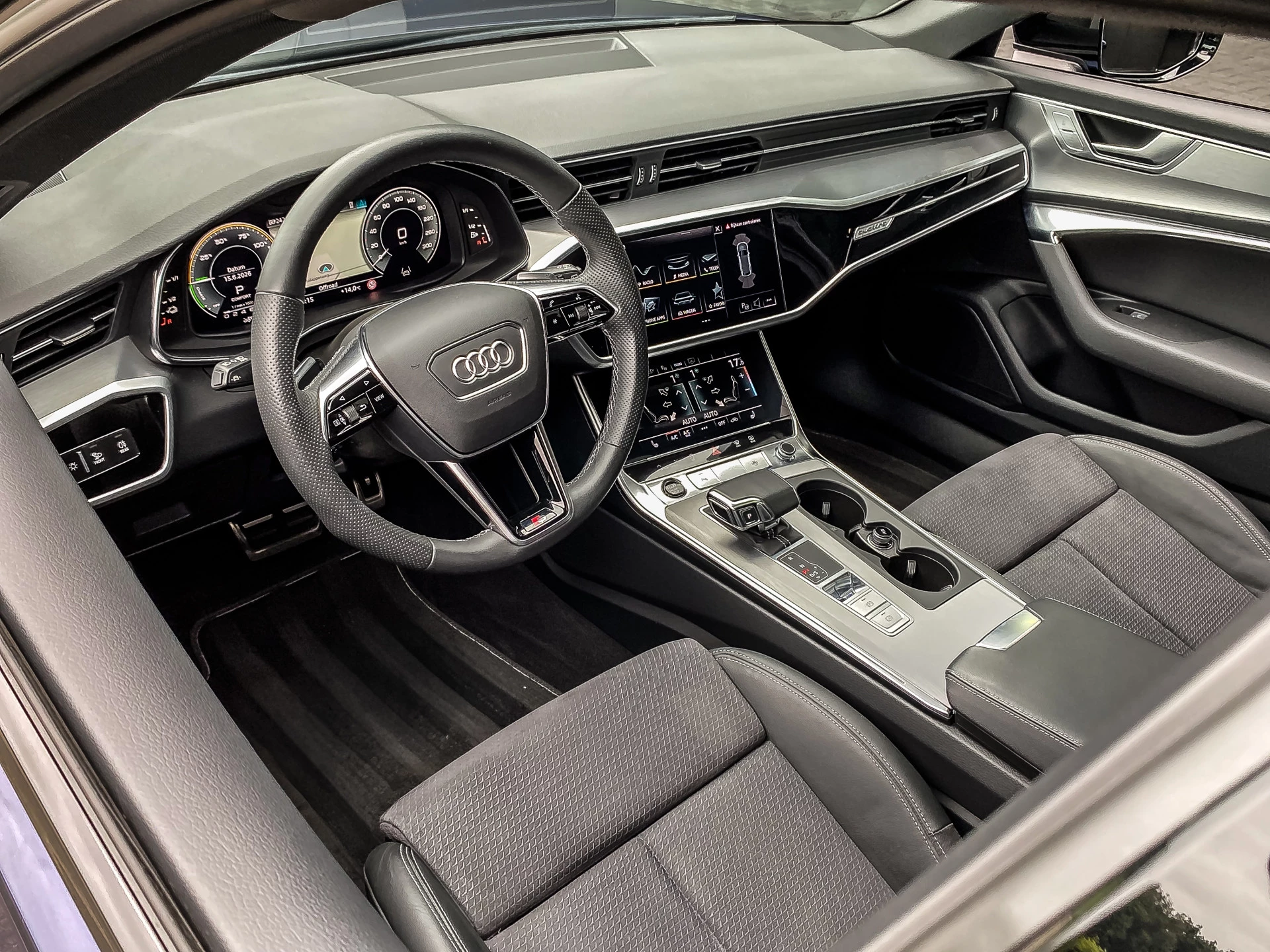 Hoofdafbeelding Audi A6