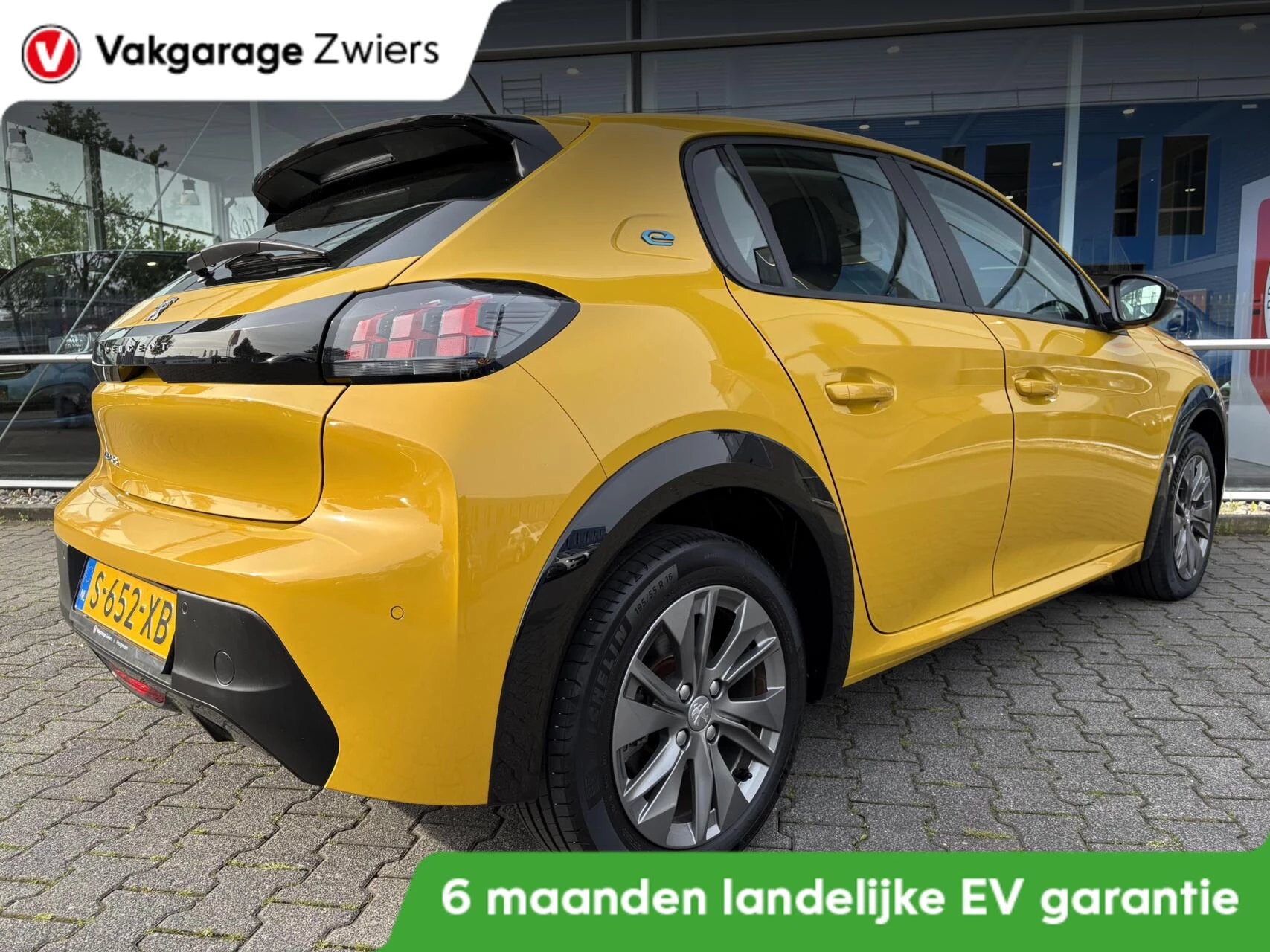 Hoofdafbeelding Peugeot e-208