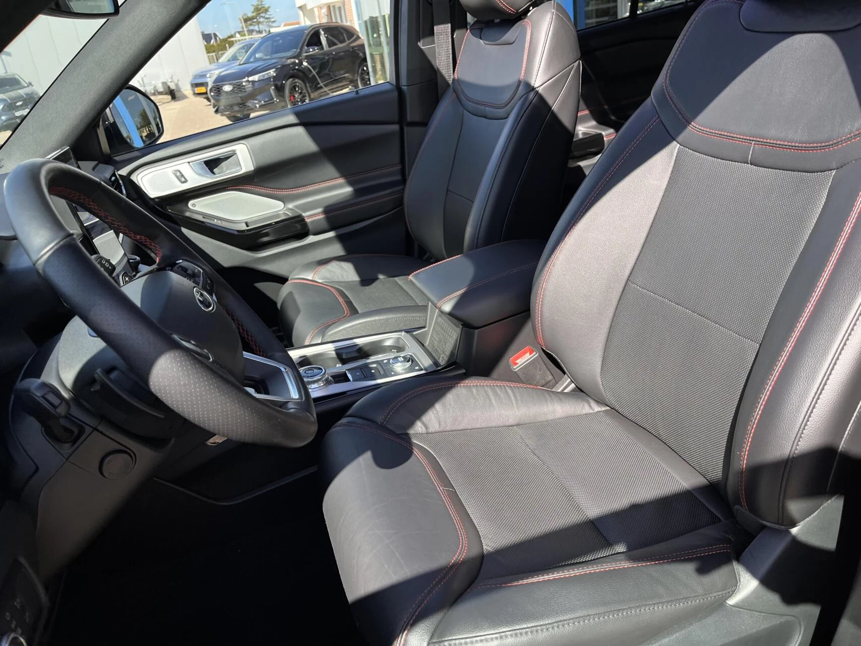 Hoofdafbeelding Ford Explorer