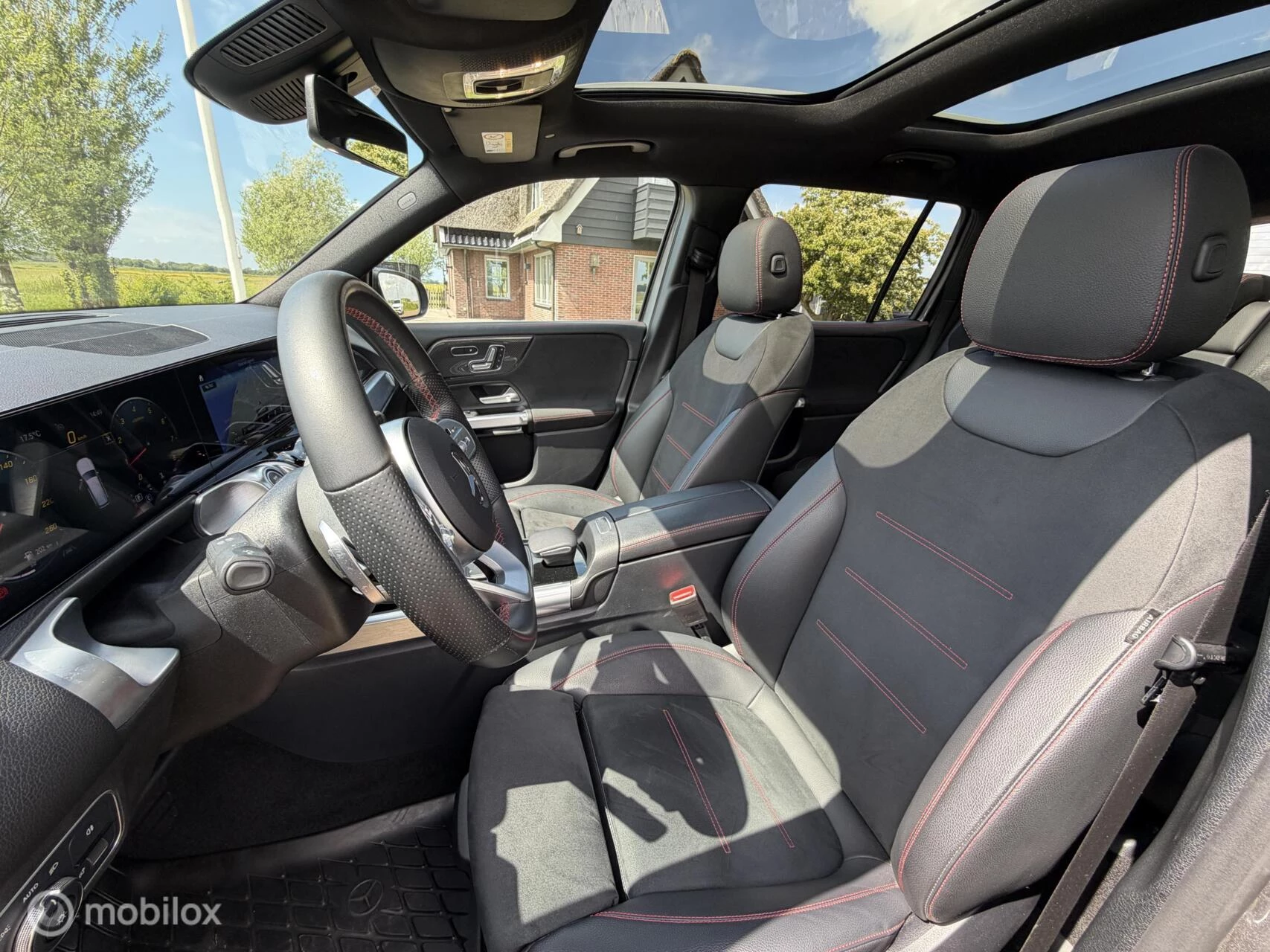 Hoofdafbeelding Mercedes-Benz GLB