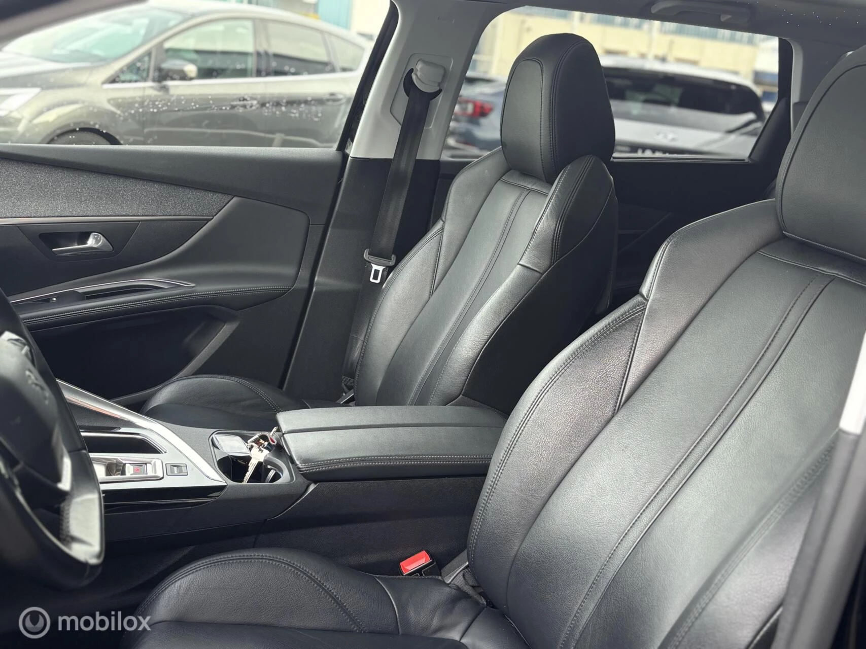 Hoofdafbeelding Peugeot 5008