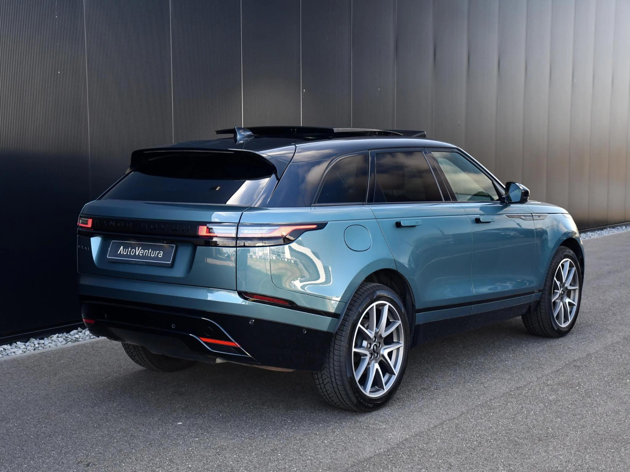 Hoofdafbeelding Land Rover Range Rover Velar