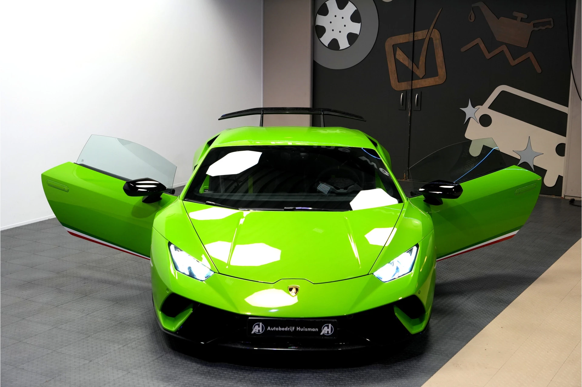 Hoofdafbeelding Lamborghini Huracán