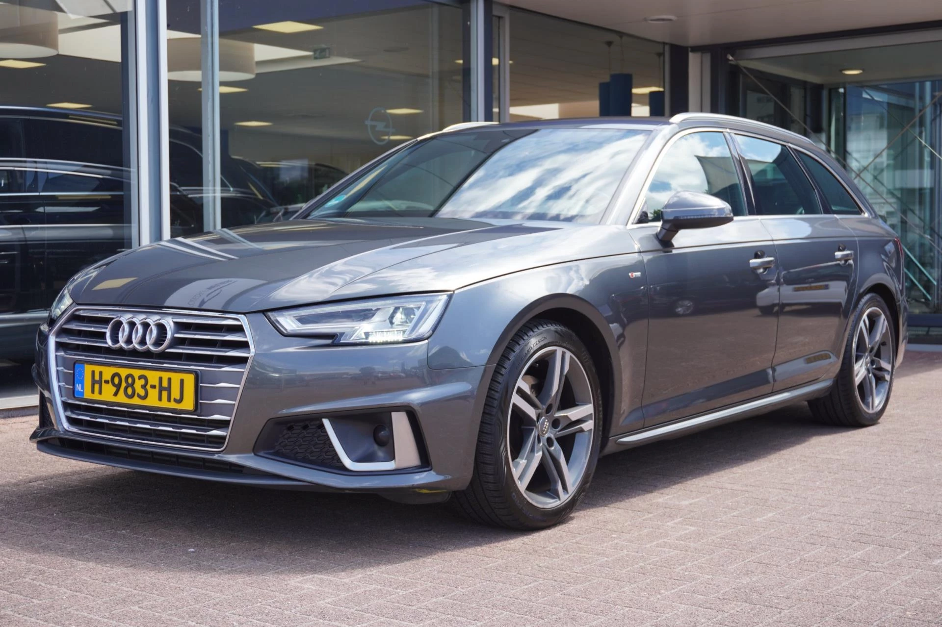 Hoofdafbeelding Audi A4