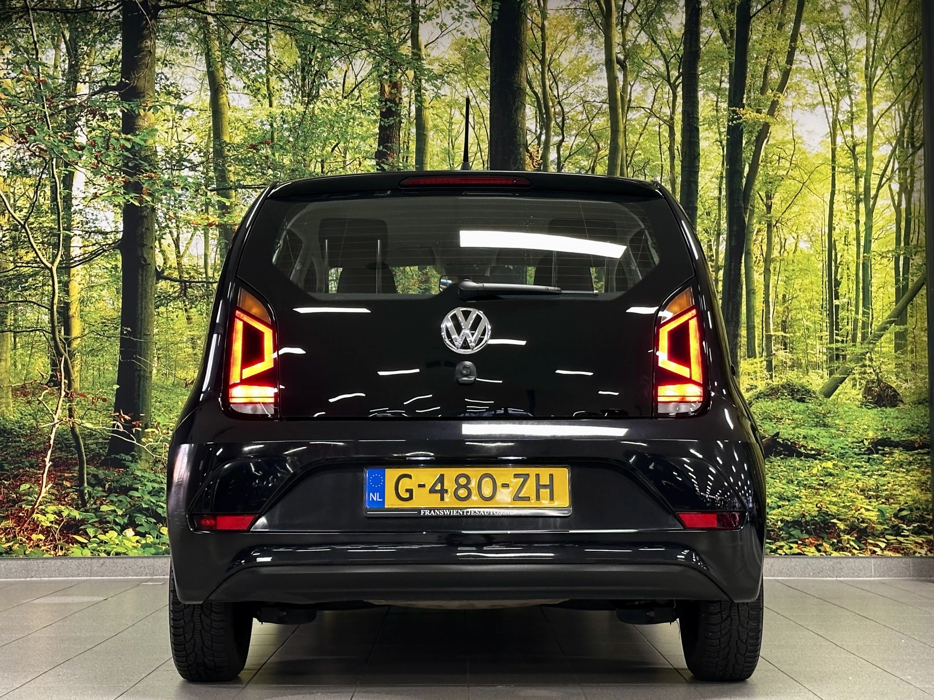 Hoofdafbeelding Volkswagen up!