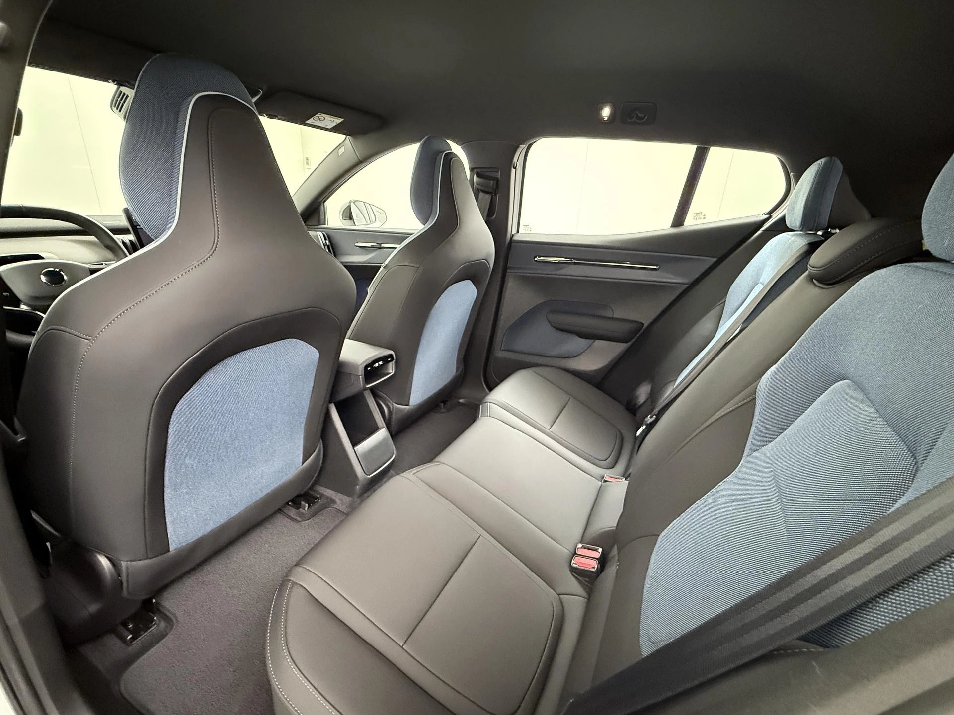 Hoofdafbeelding Volvo EX30
