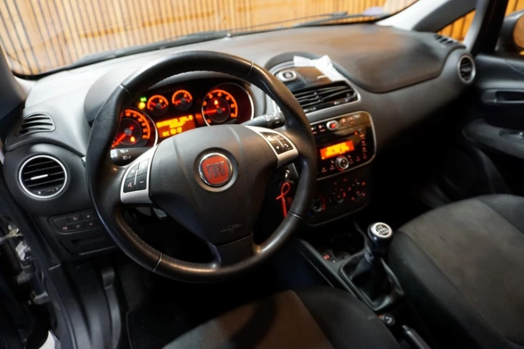 Hoofdafbeelding Fiat Punto