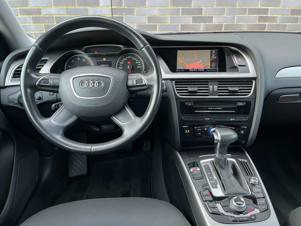 Hoofdafbeelding Audi A4