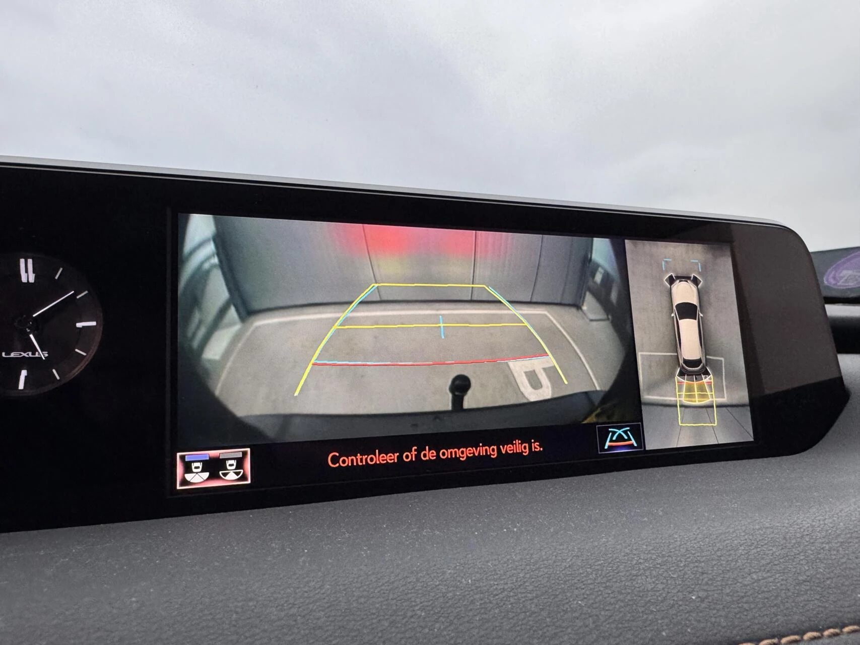 Hoofdafbeelding Lexus UX