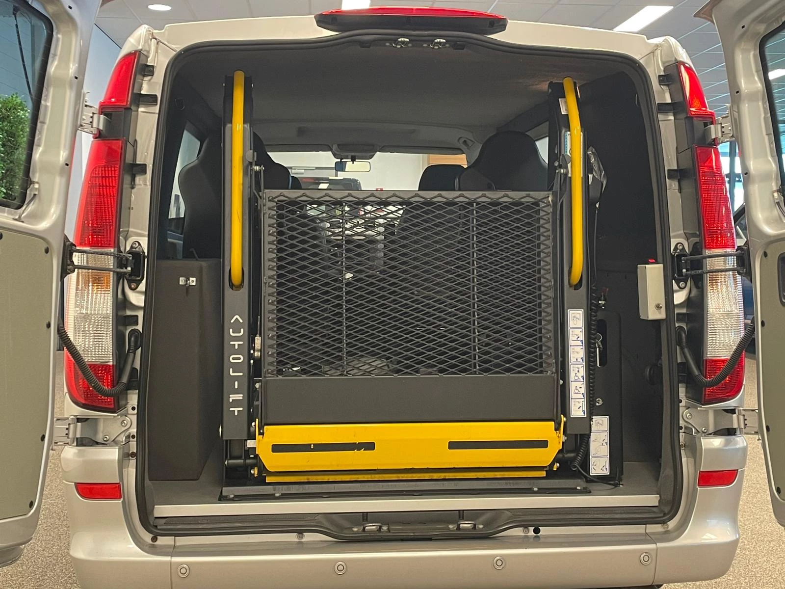 Hoofdafbeelding Mercedes-Benz Vito
