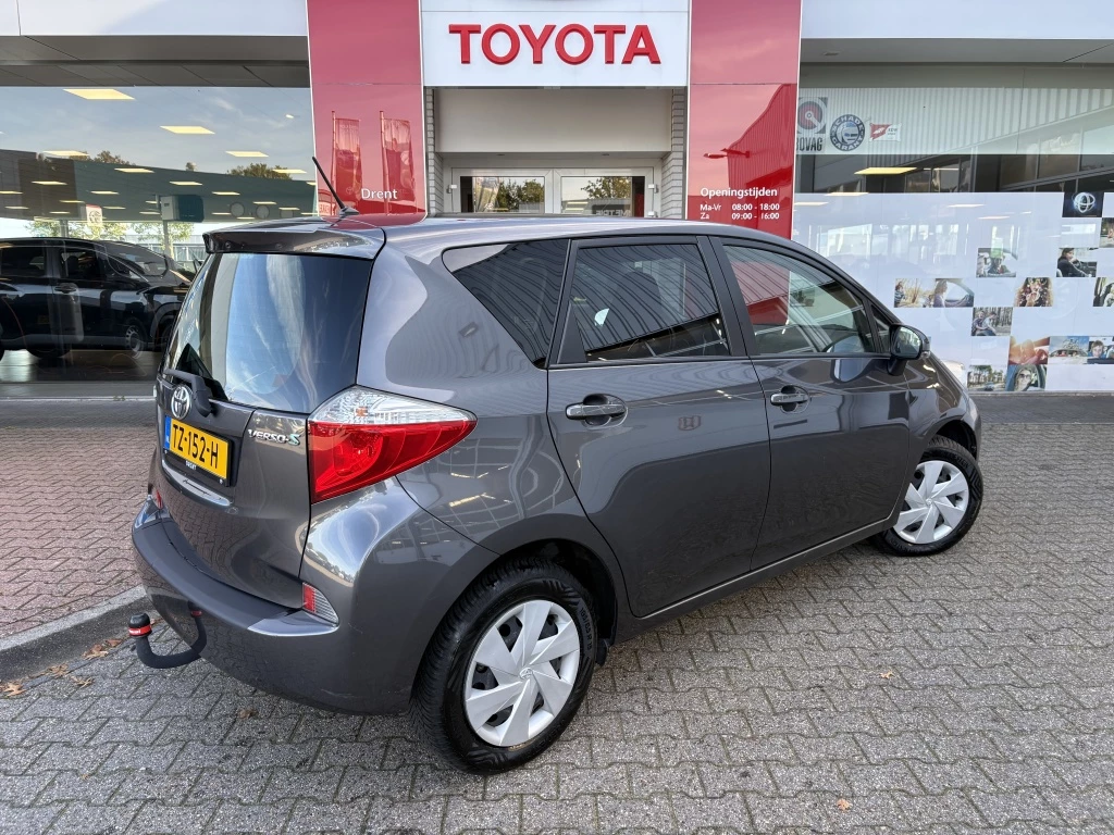 Hoofdafbeelding Toyota Verso-S