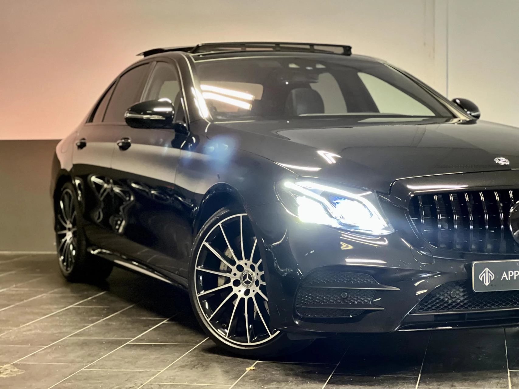 Hoofdafbeelding Mercedes-Benz E-Klasse