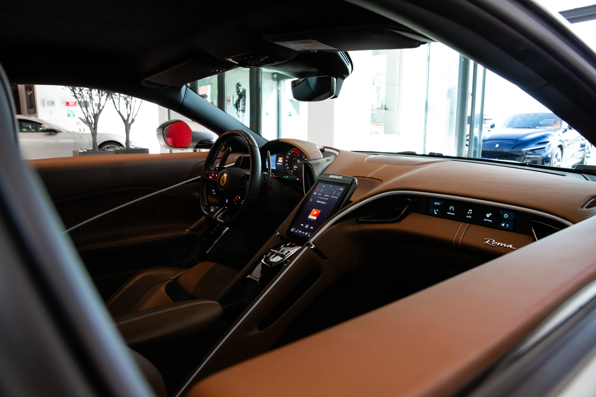 Hoofdafbeelding Ferrari Roma