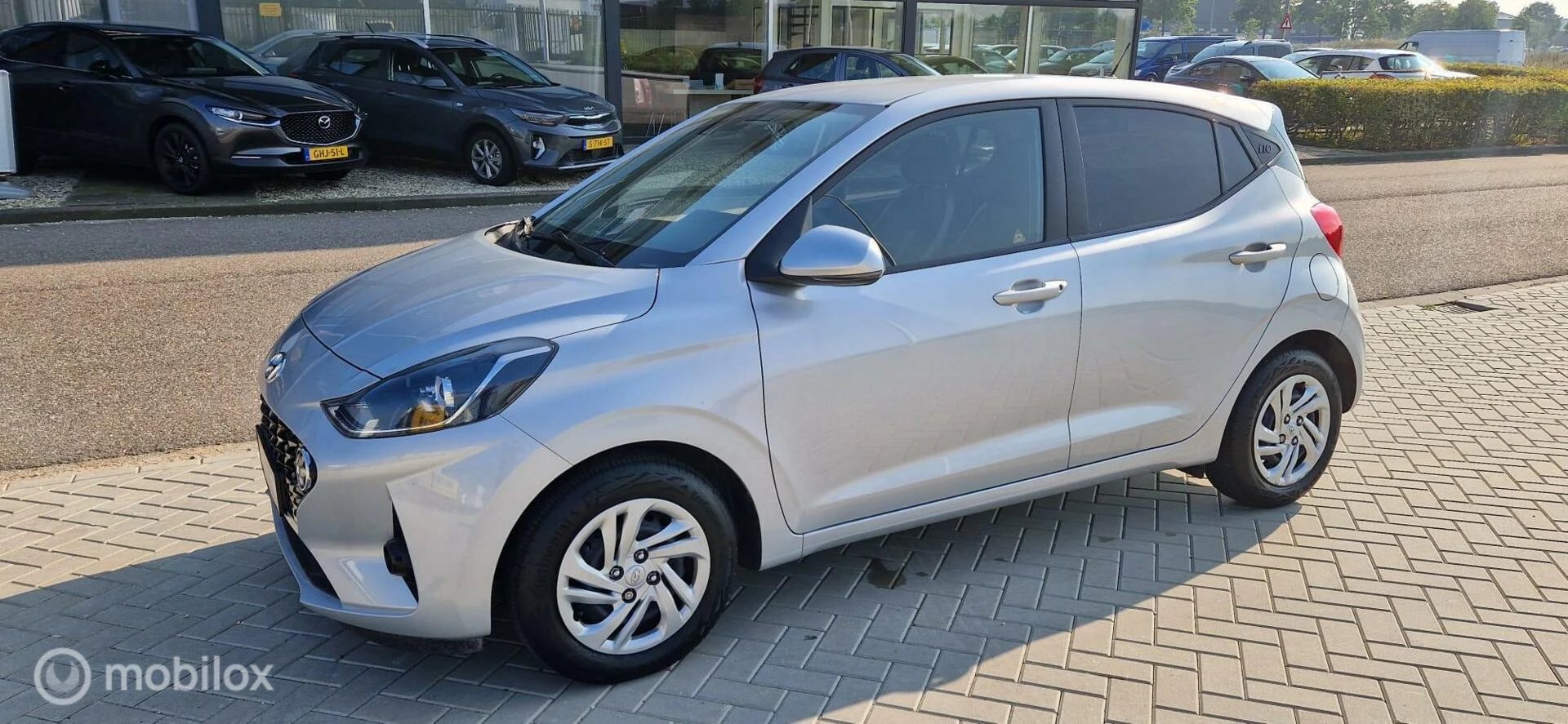 Hoofdafbeelding Hyundai i10