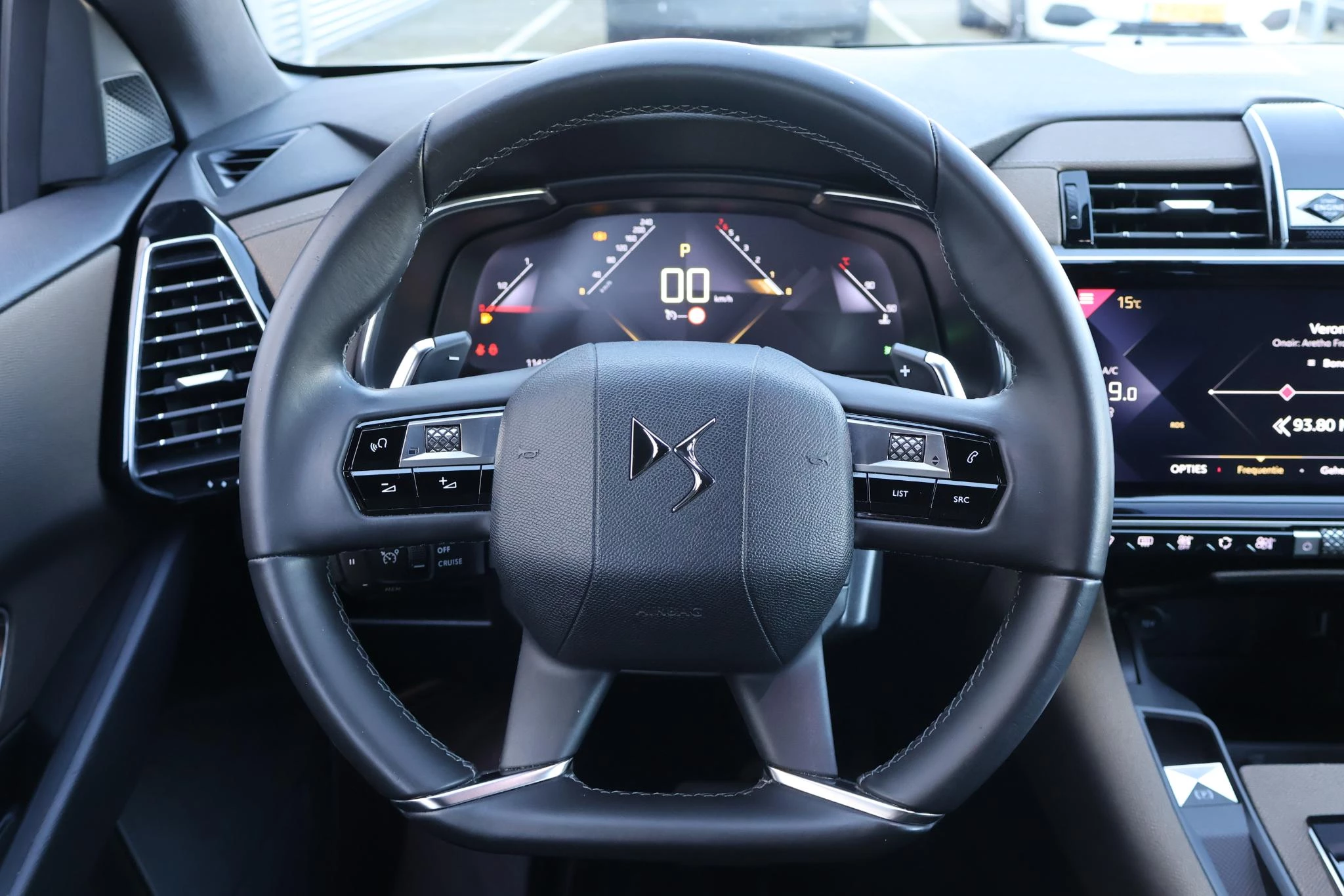 Hoofdafbeelding DS DS 7