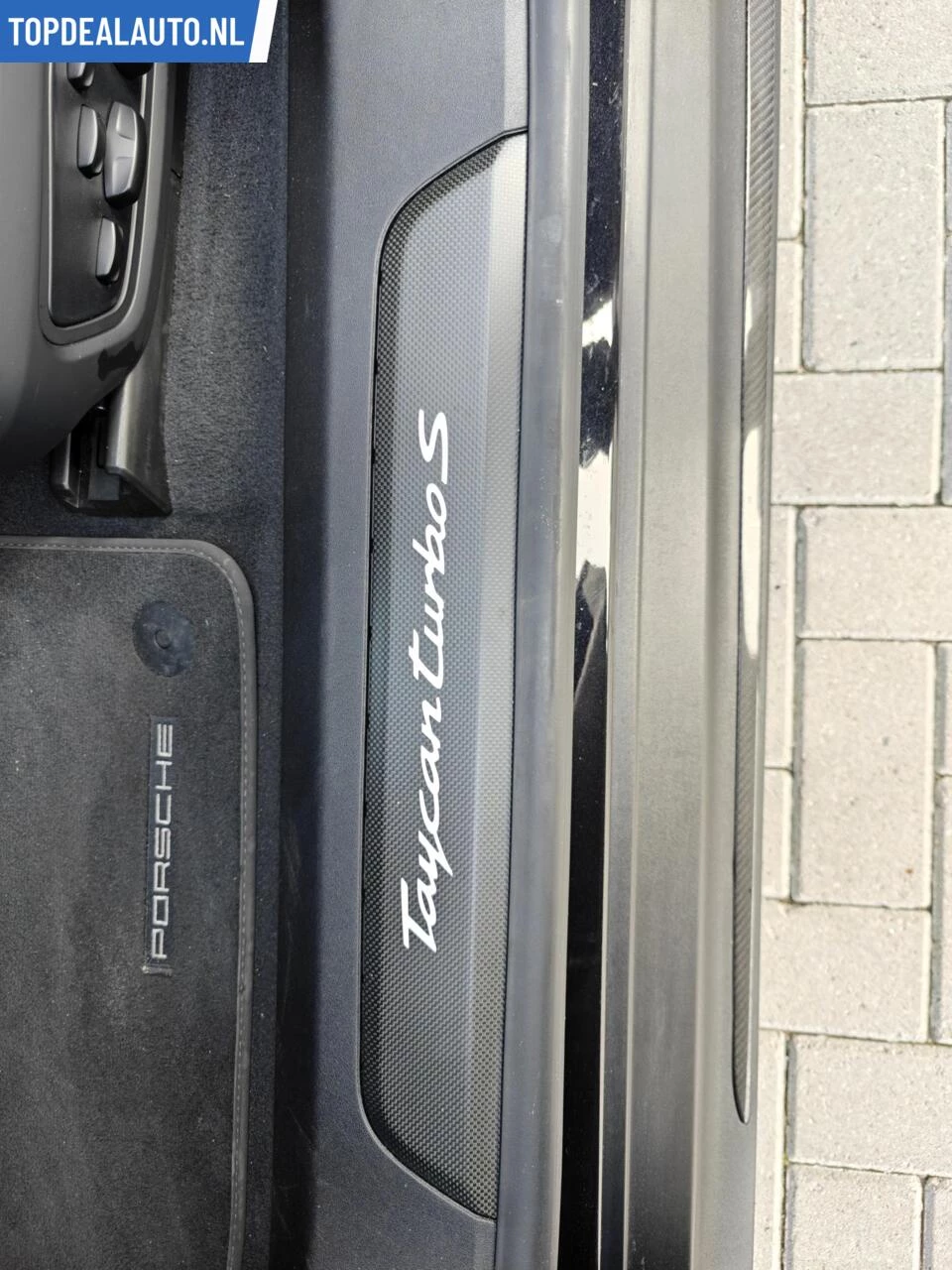 Hoofdafbeelding Porsche Taycan