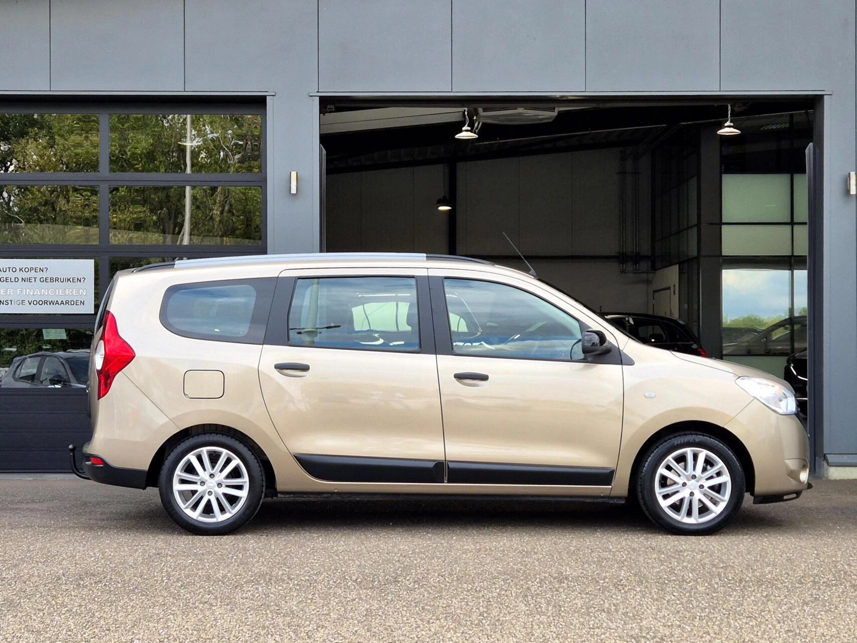 Hoofdafbeelding Dacia Lodgy