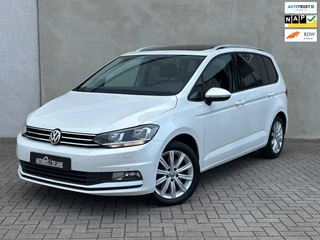 Hoofdafbeelding Volkswagen Touran Volkswagen Touran 1.2 TSI Highline 7P Carplay ACC Trekh Climate