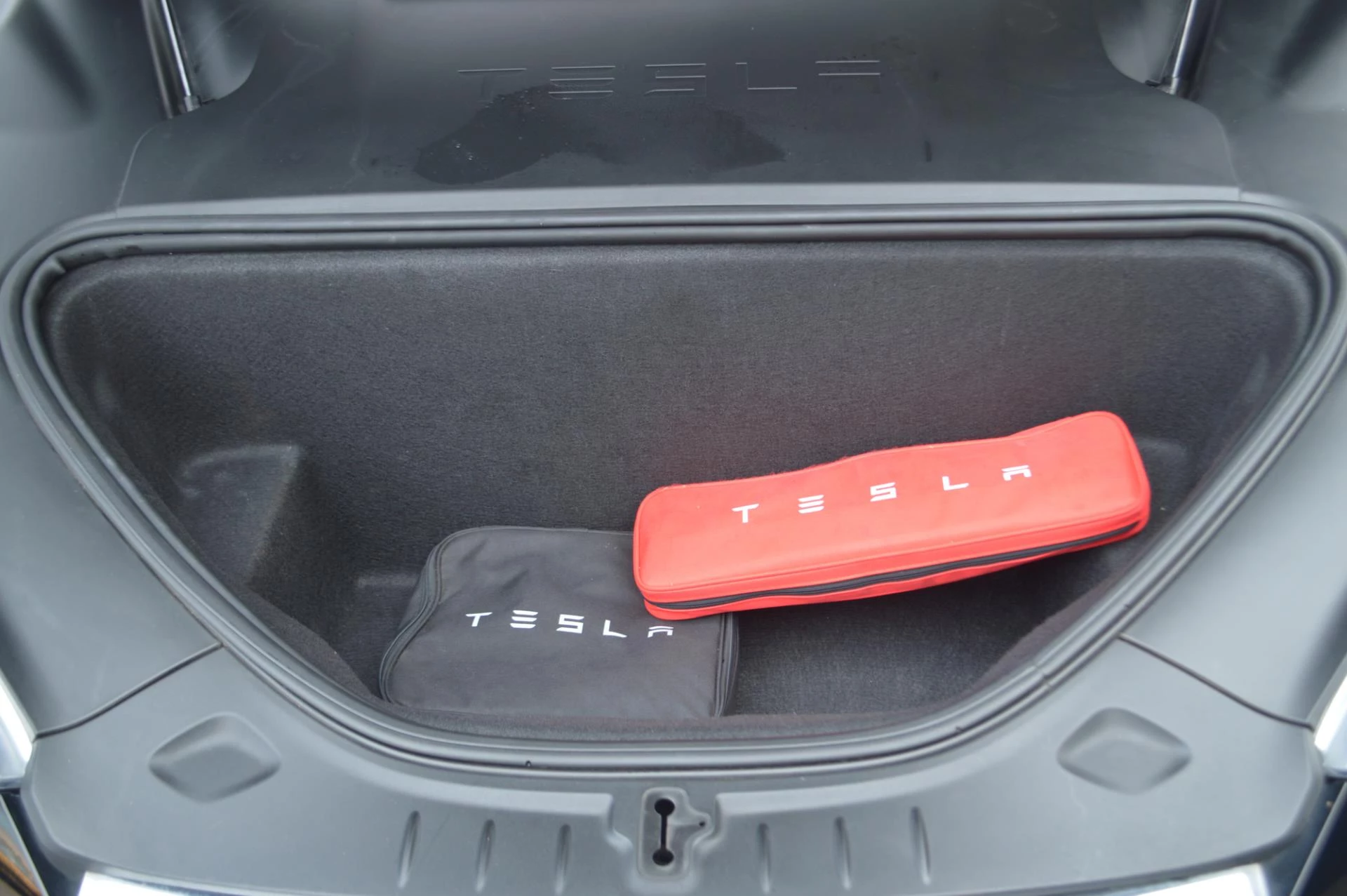 Hoofdafbeelding Tesla Model S