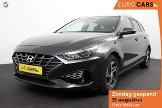 Hyundai i30 Wagon 1.0 T-GDi 120 Pk Essential  Navigatie Apple Carplay/Android Auto Climate Control Camera Afneembare Trekhaak Lane Assist Privacy Glass Keyless Go