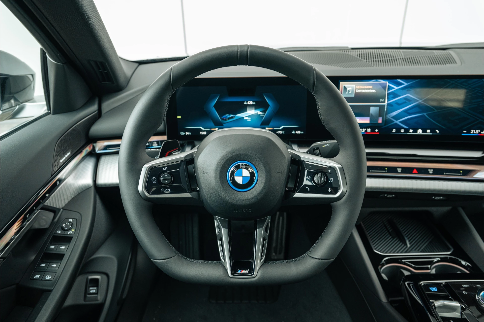 Hoofdafbeelding BMW i5