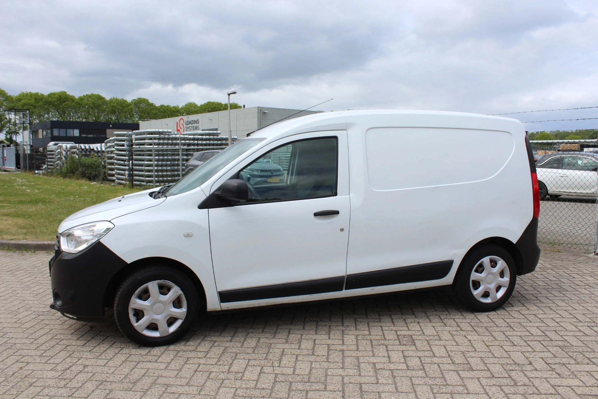 Hoofdafbeelding Dacia Dokker
