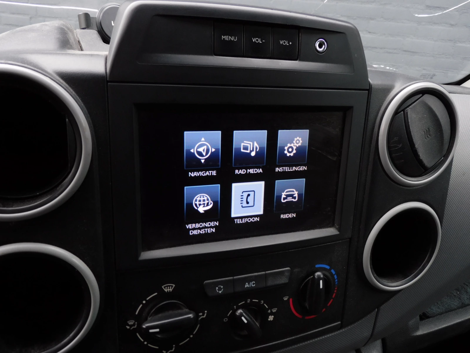 Hoofdafbeelding Peugeot Partner