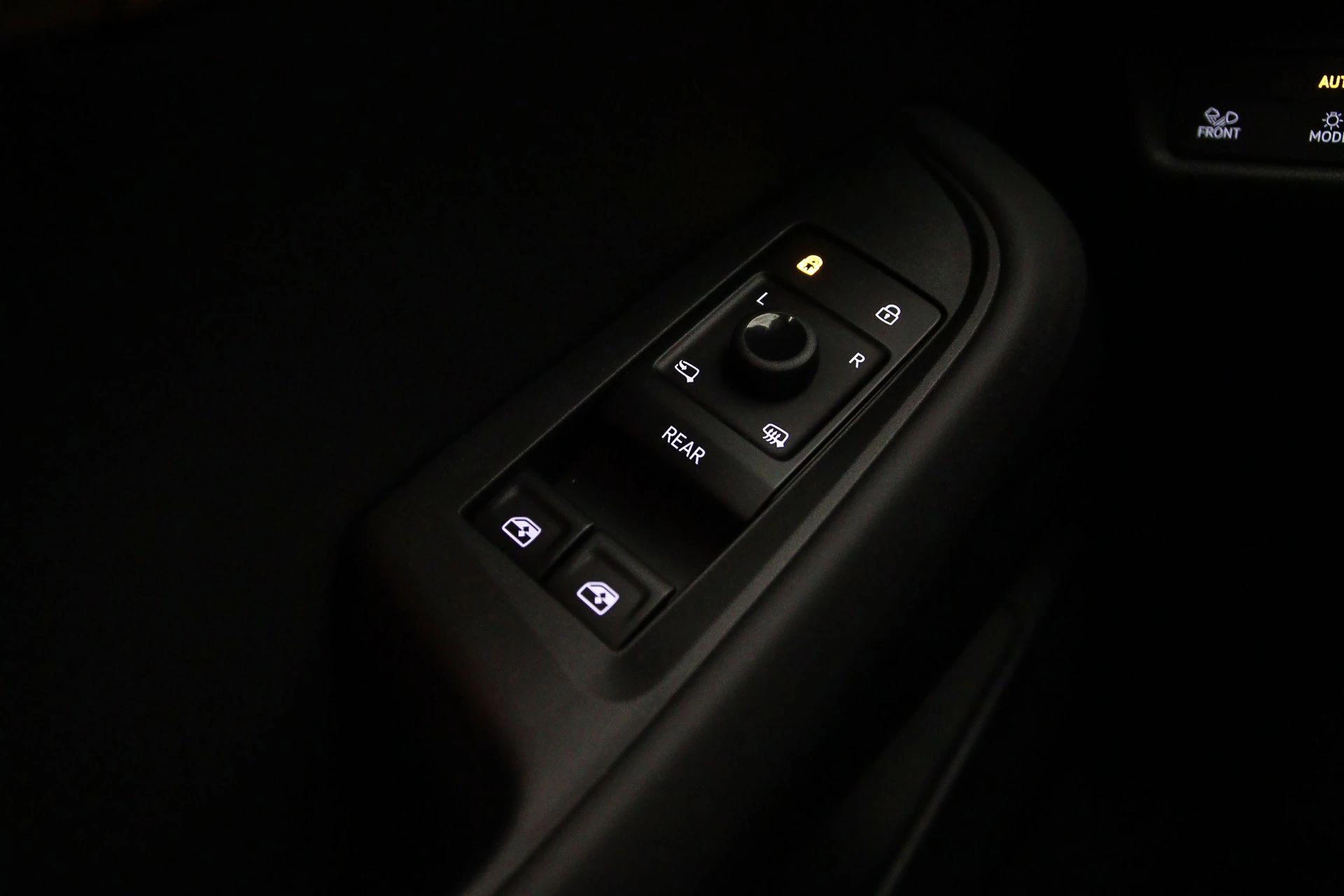 Hoofdafbeelding CUPRA Tavascan