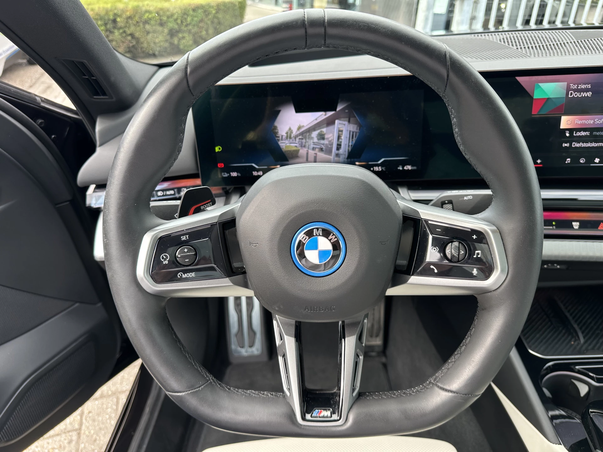 Hoofdafbeelding BMW i5