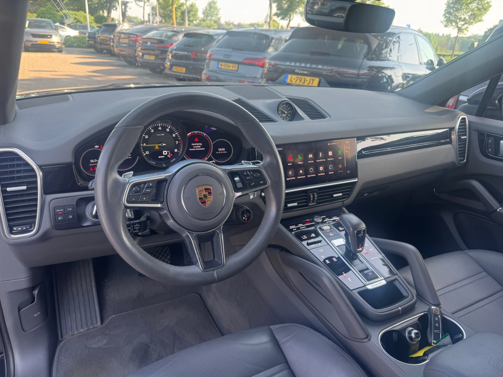 Hoofdafbeelding Porsche Cayenne