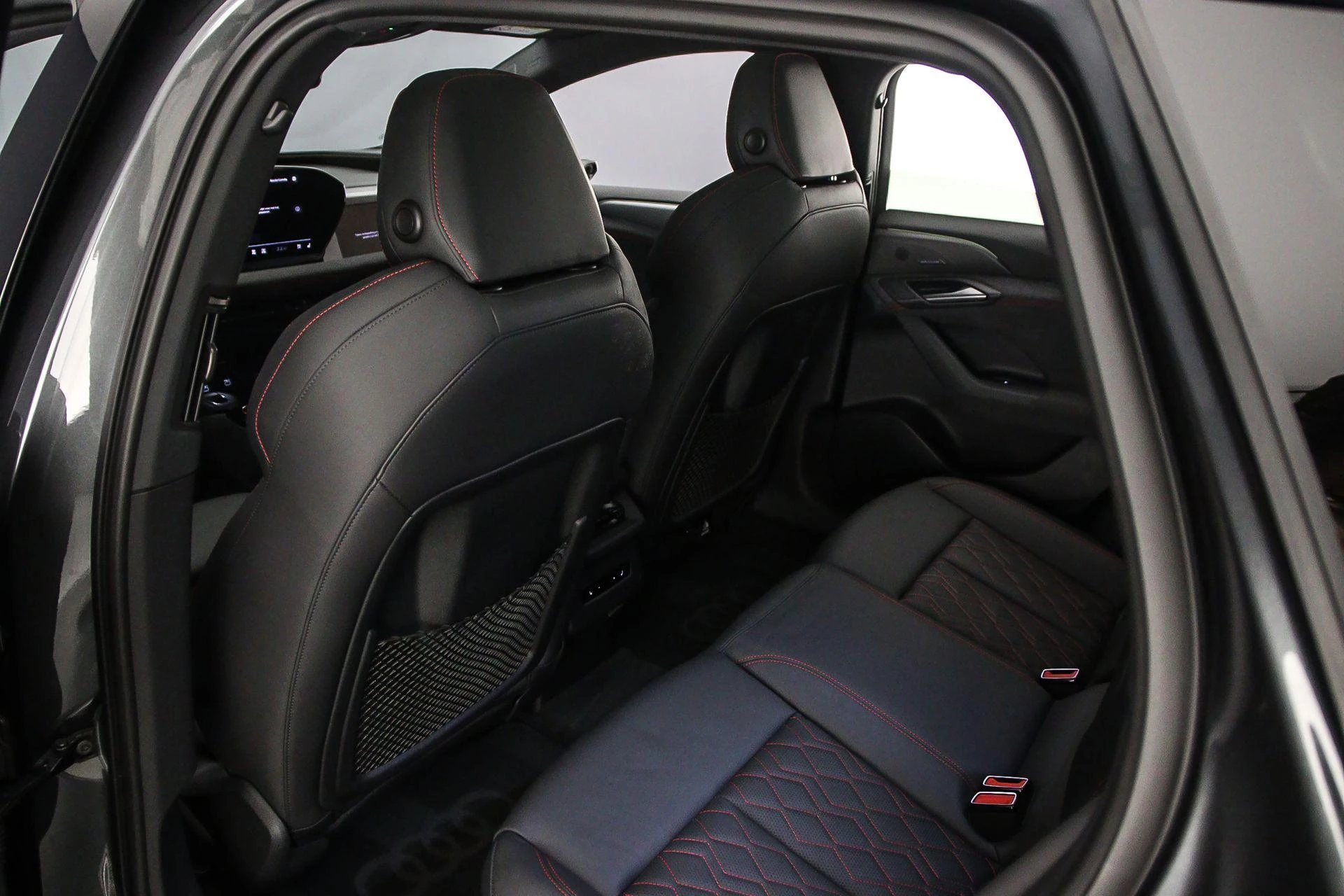 Hoofdafbeelding Audi A6 Avant e-tron