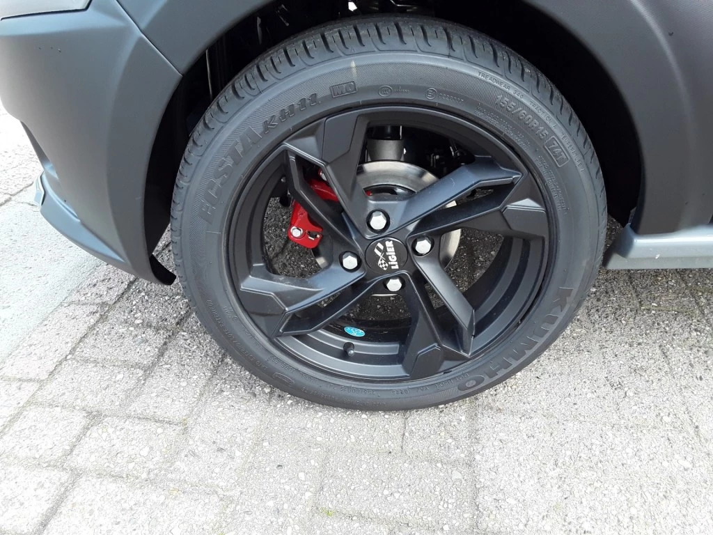 Hoofdafbeelding Ligier Myli