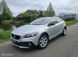 Hoofdafbeelding Volvo V40 Volvo V40 Cross Country 1.5 T3 / Stoelv. / Navi / PDC