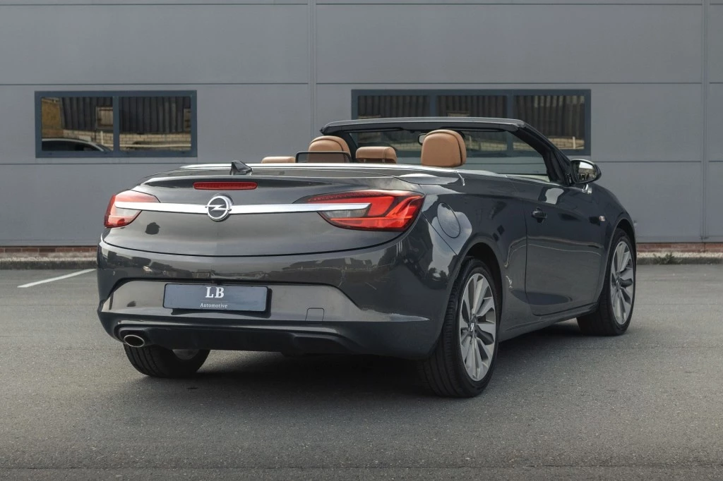 Hoofdafbeelding Opel Cascada